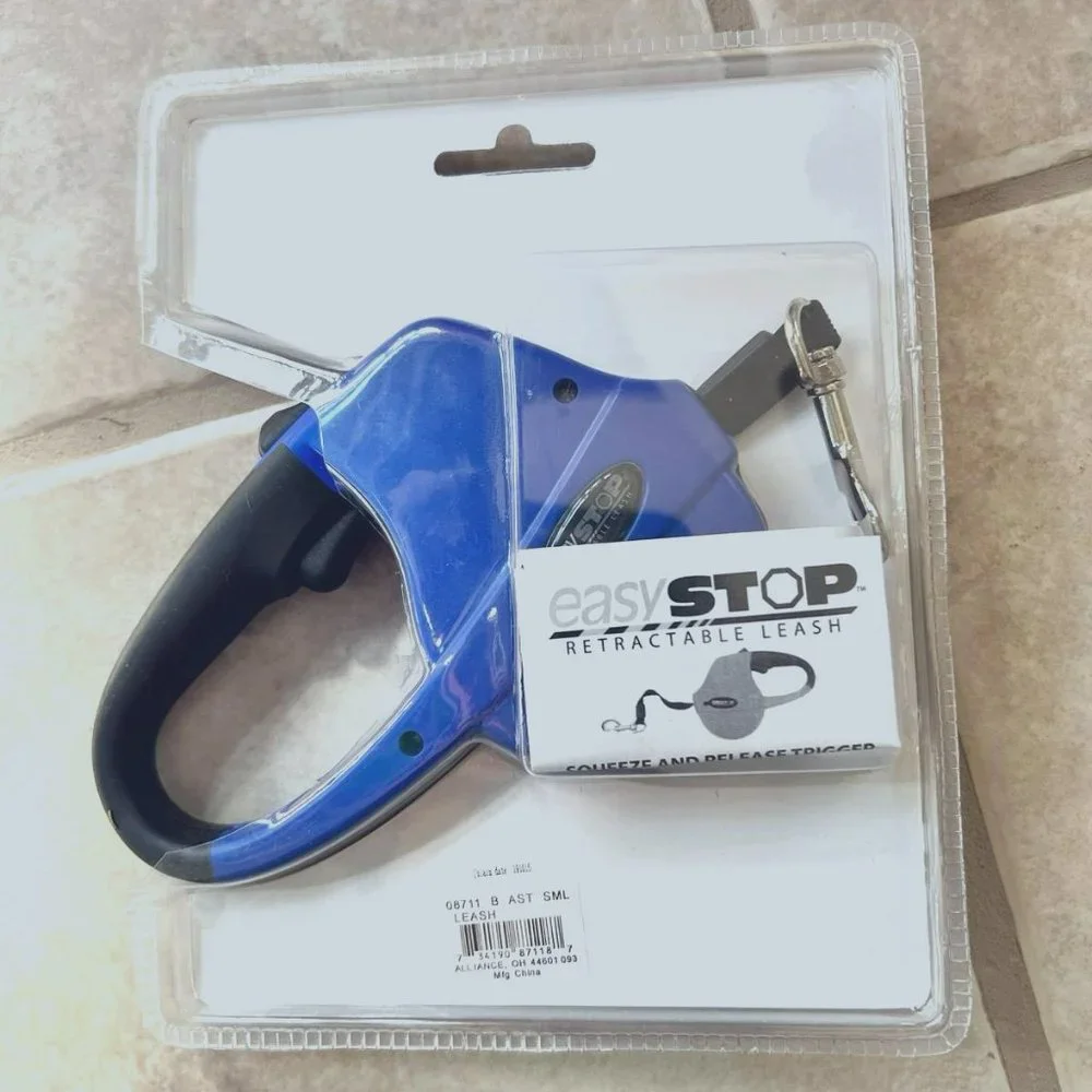 Small Easy Stop Retractable leash